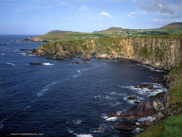 Ballinskelligs Bay, County Kerry, Ireland скачать
